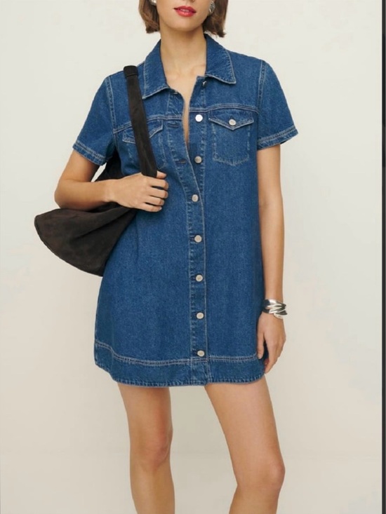 Reformation Dresses & Skirts - Reformation Harlee Denim Mini Dress - Size 4